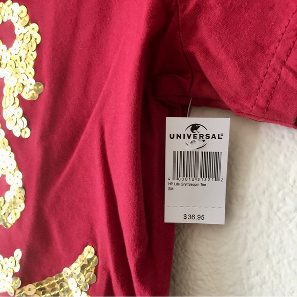 NWT Harry Potter Gryffindor T-Shirt - Picture 3 of 4